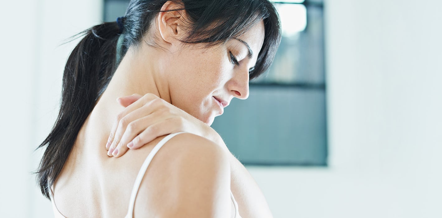 1760653712 shoulder2 1 Shoulder or Neck Pain? How to Tell the Difference